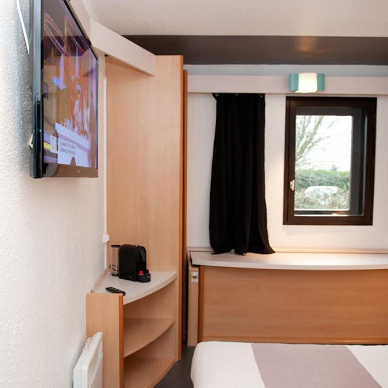 Egg Hotel Gonesse Εξωτερικό φωτογραφία