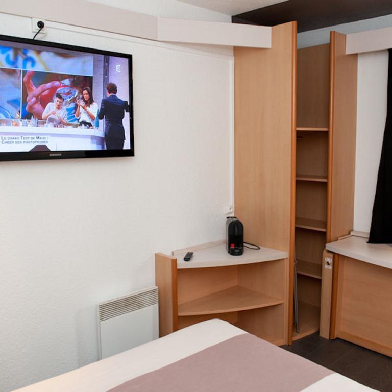 Egg Hotel Gonesse Εξωτερικό φωτογραφία