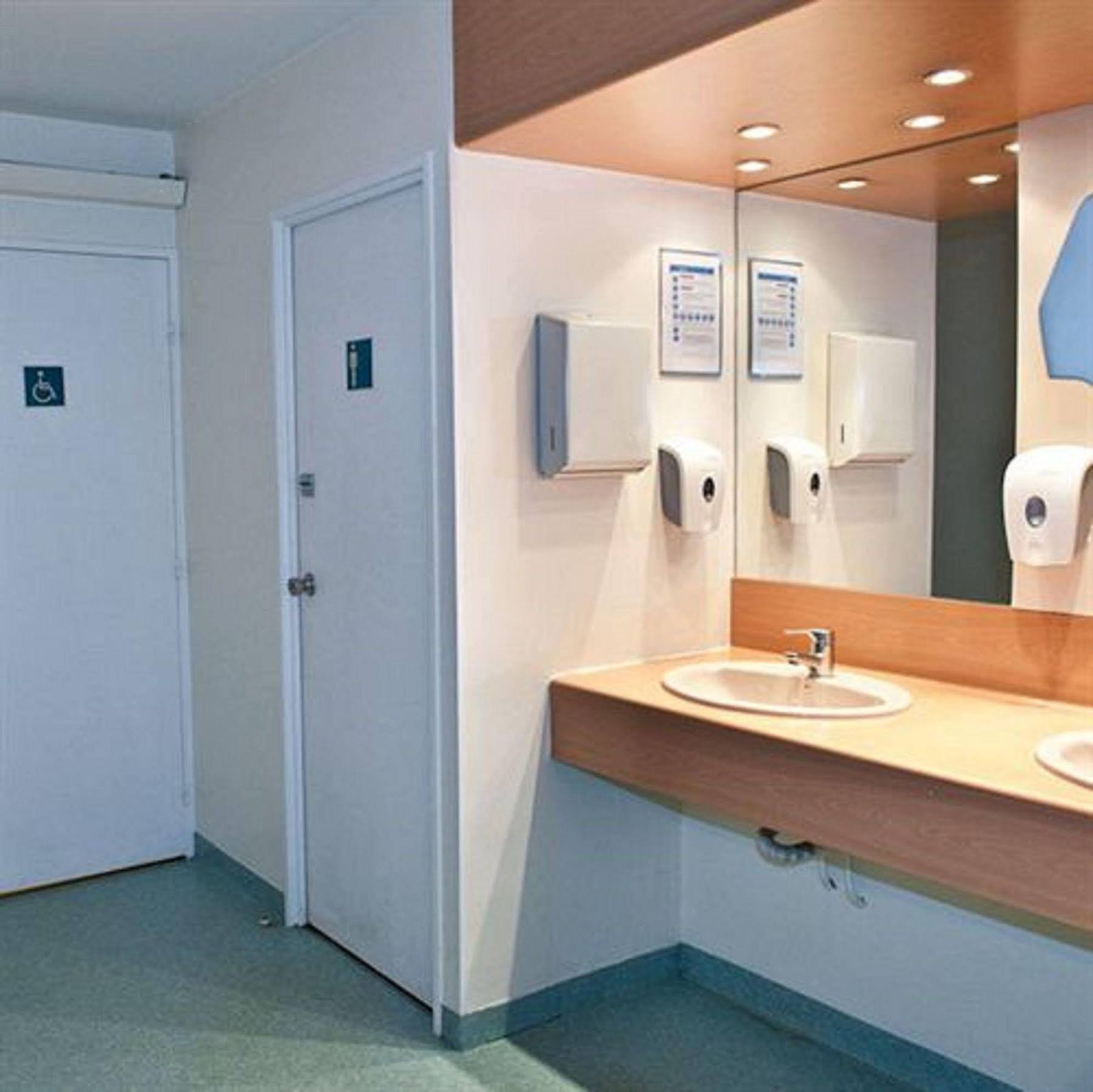 Egg Hotel Gonesse Εξωτερικό φωτογραφία