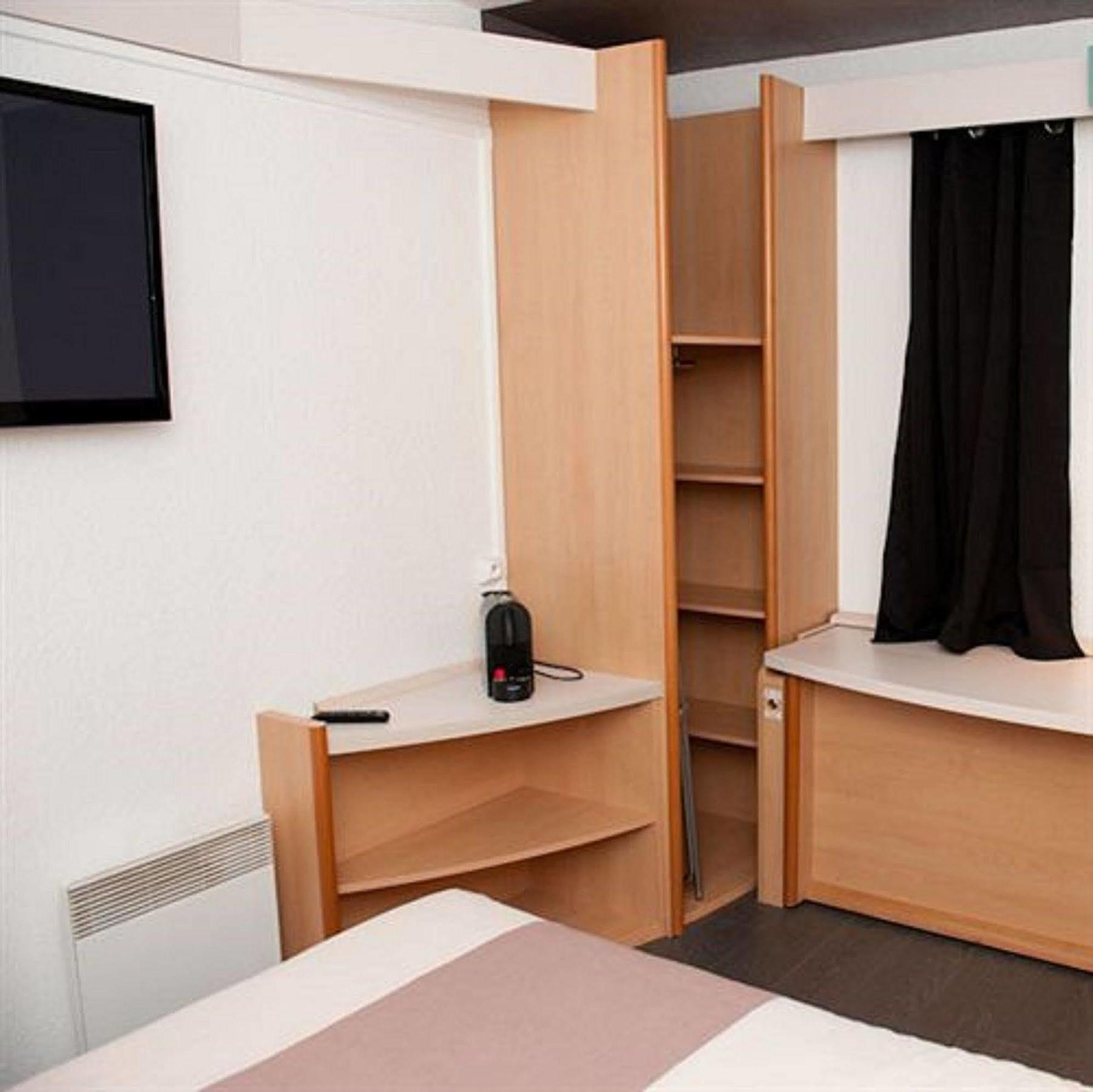Egg Hotel Gonesse Εξωτερικό φωτογραφία